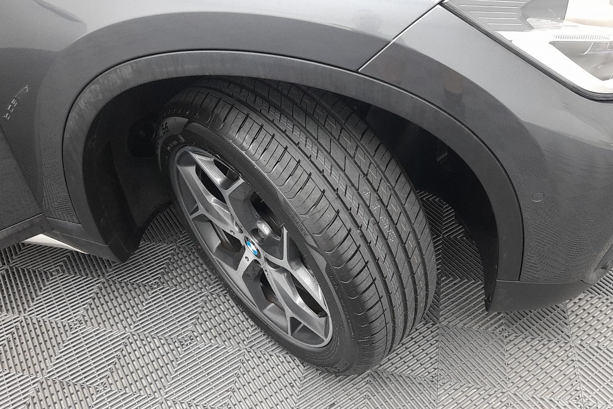 2016 BMW X1 xDrive20d F48