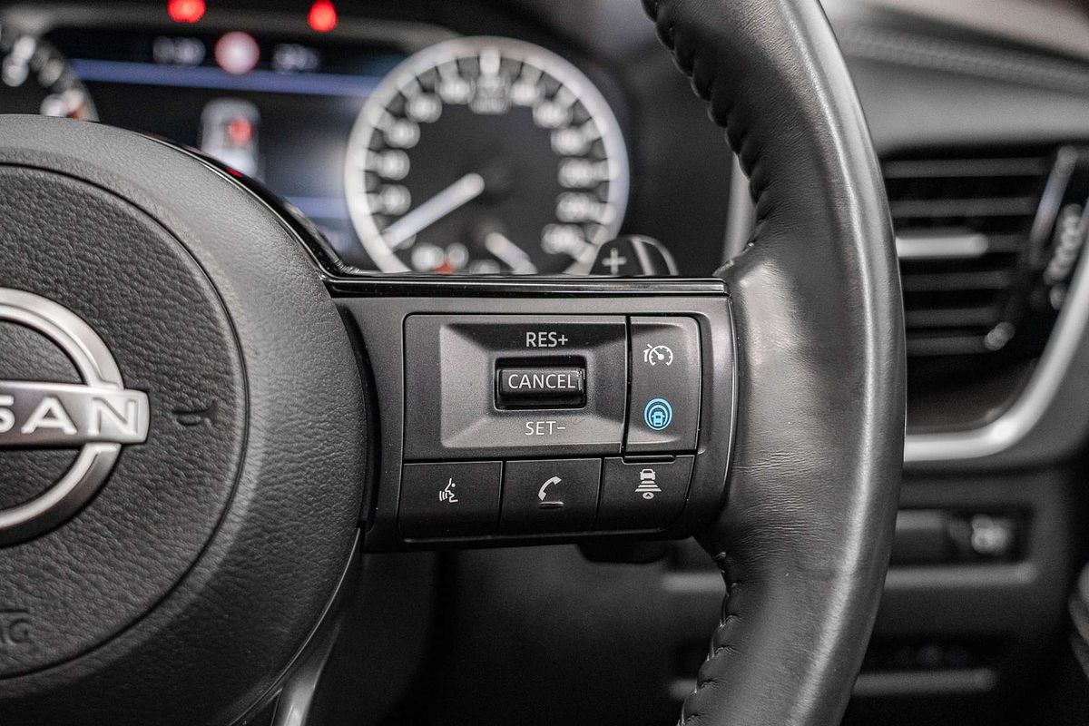 2023 Nissan X-TRAIL ST-L T33