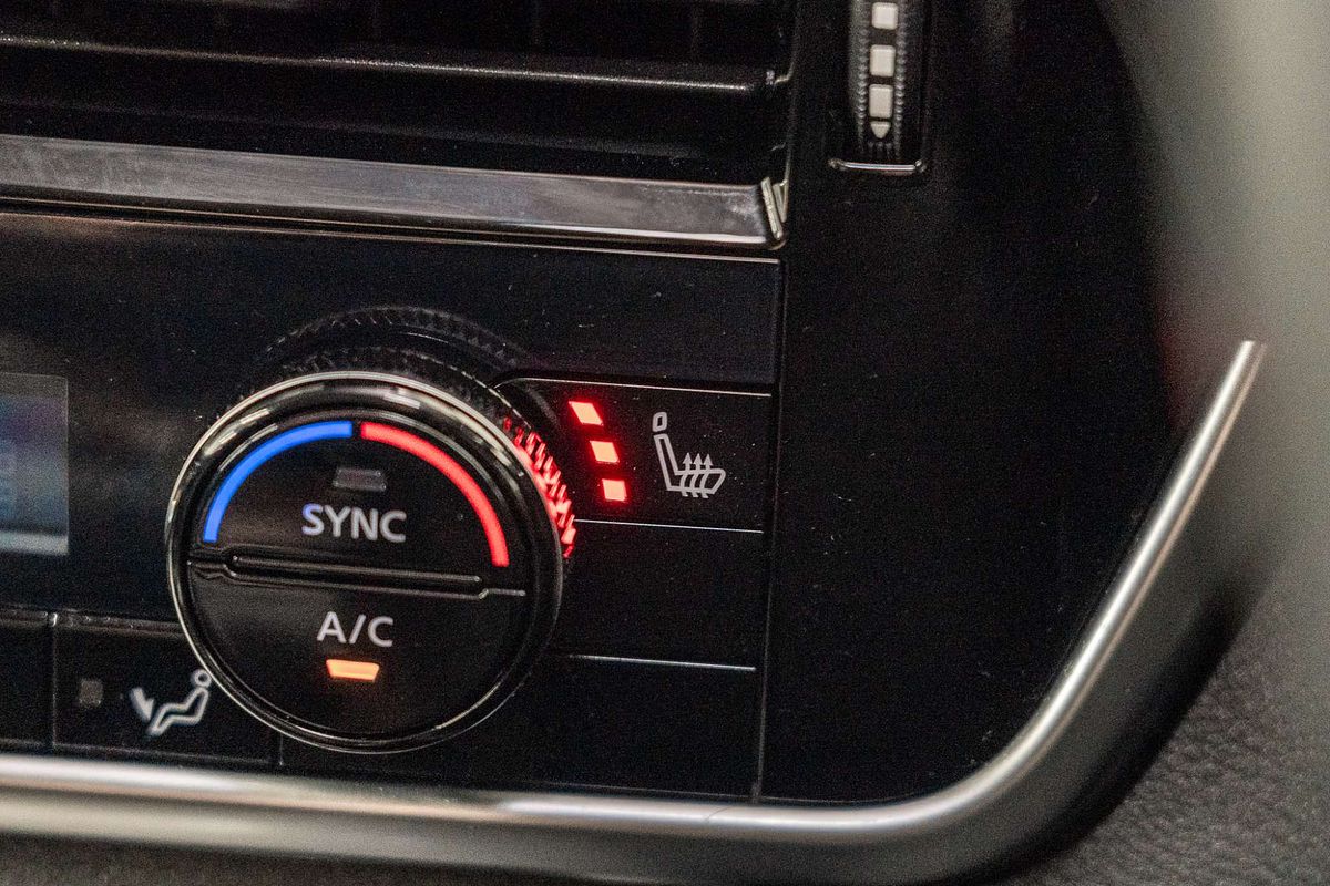 2023 Nissan X-TRAIL ST-L T33