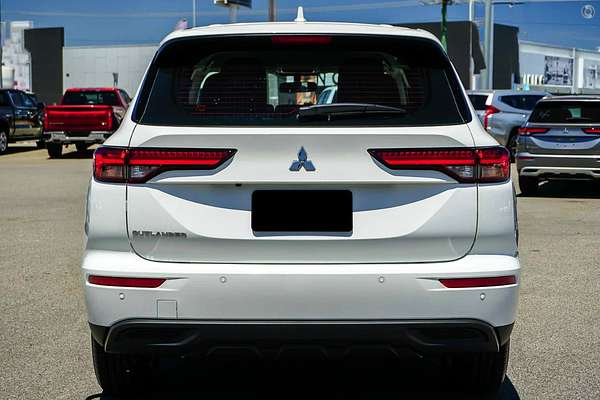 2025 Mitsubishi Outlander ES ZM