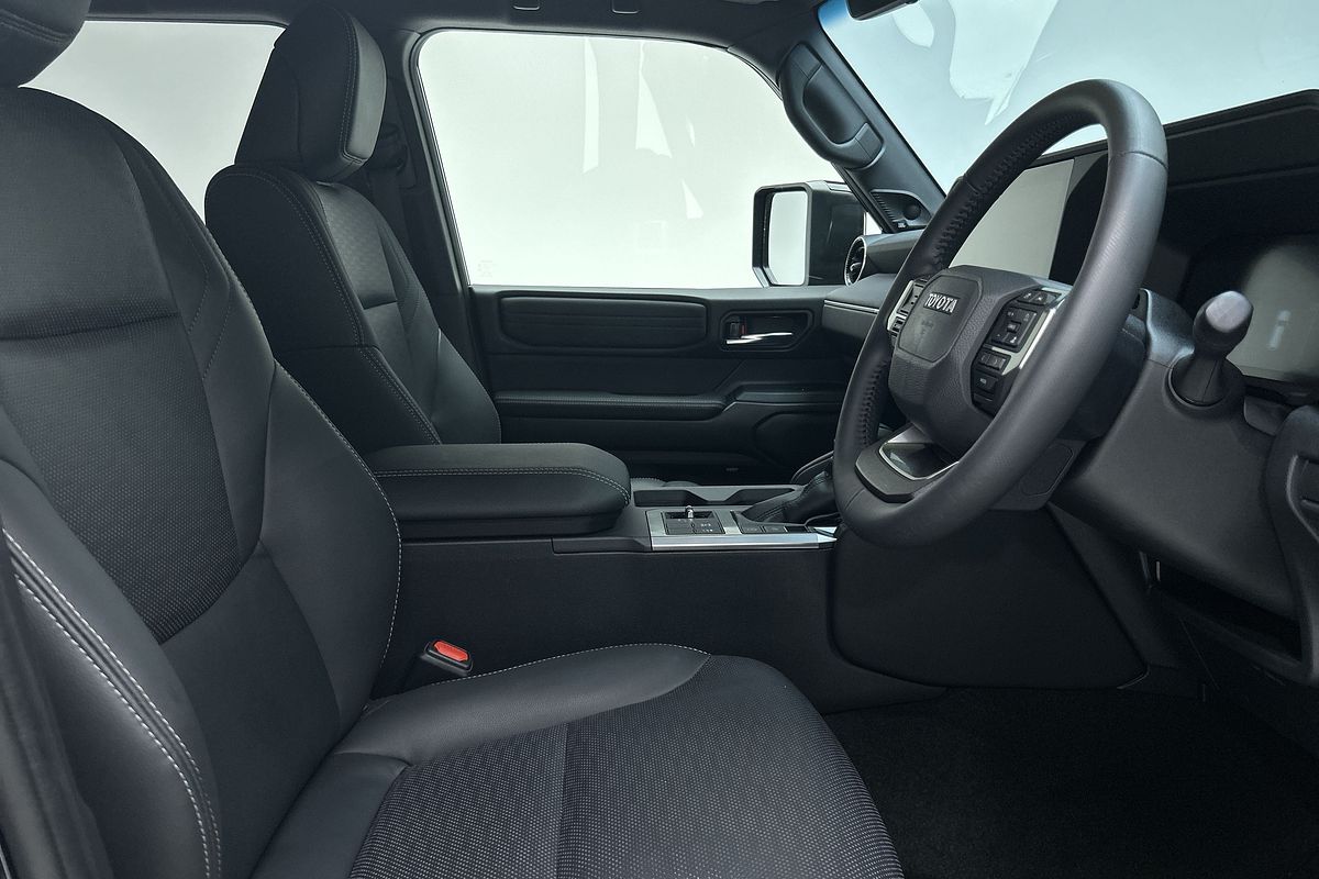 2024 Toyota Landcruiser Prado VX GDJ251R