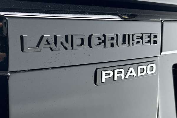 2024 Toyota Landcruiser Prado VX GDJ251R