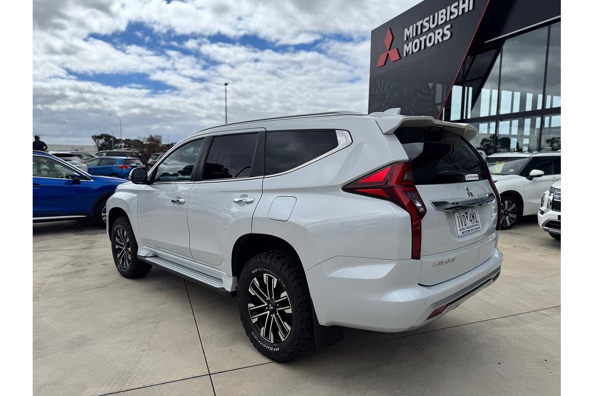 2022 Mitsubishi Pajero Sport GLS QF