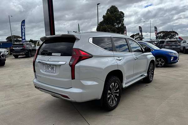 2022 Mitsubishi Pajero Sport GLS QF