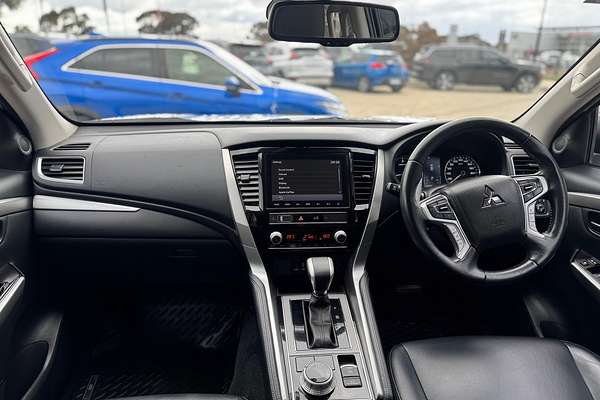 2022 Mitsubishi Pajero Sport GLS QF