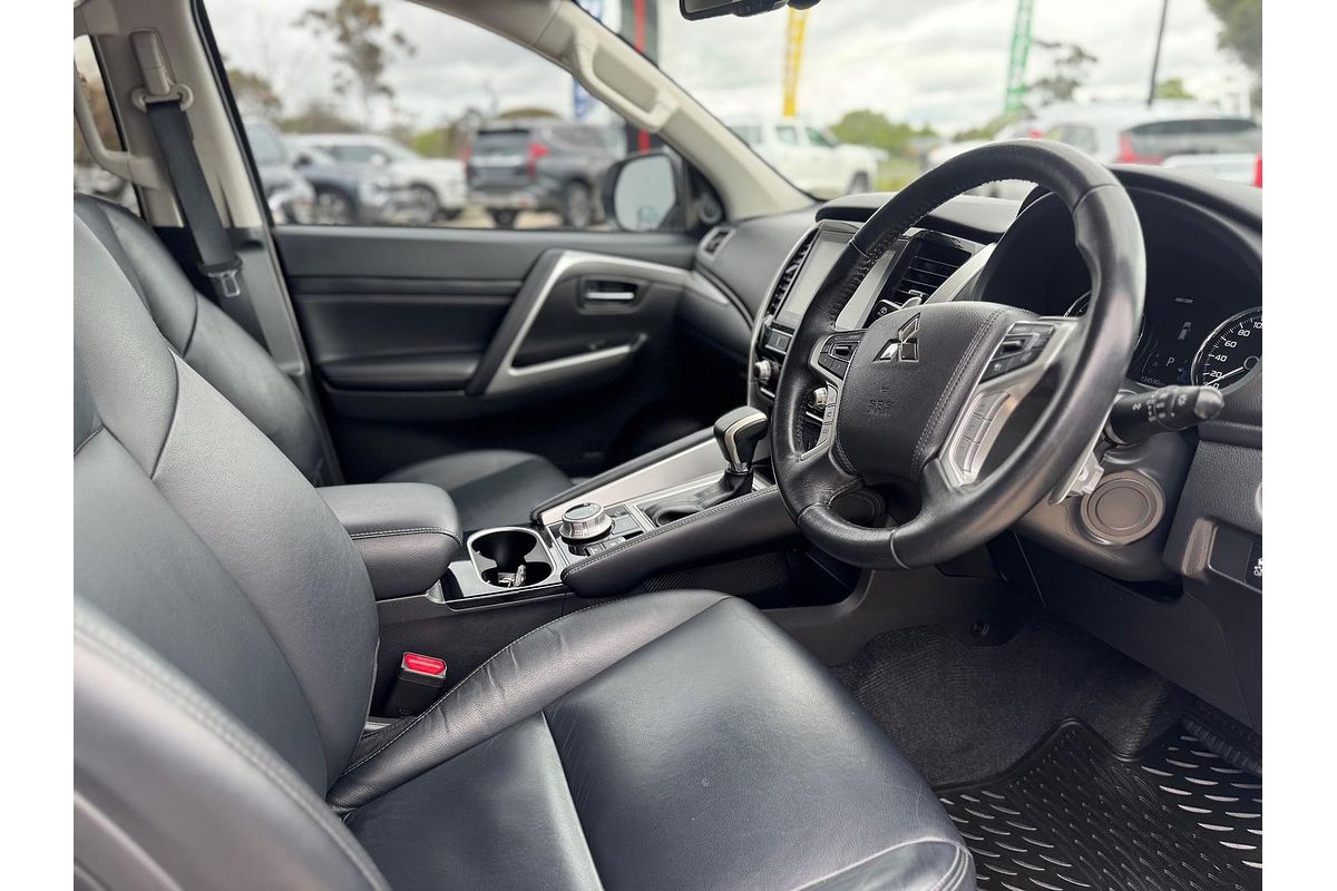 2022 Mitsubishi Pajero Sport GLS QF