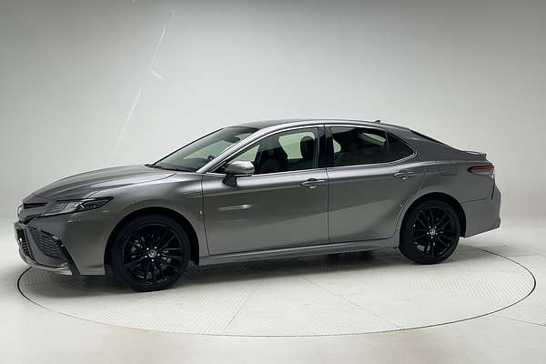 2023 Toyota Camry SX AXVH70R thumb-3