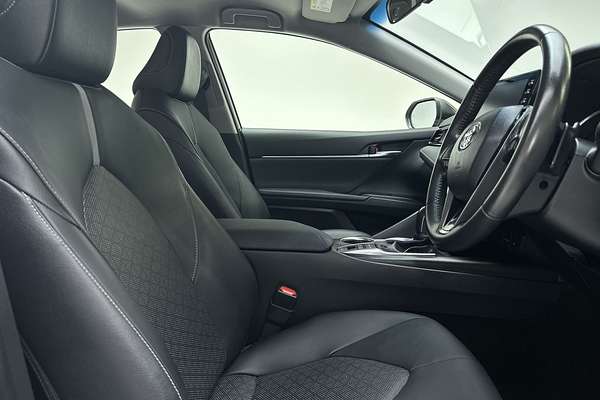 2023 Toyota Camry SX AXVH70R thumb-12