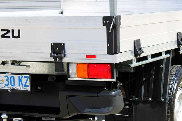 2025 Isuzu D-MAX SX High Ride Rear Wheel Drive