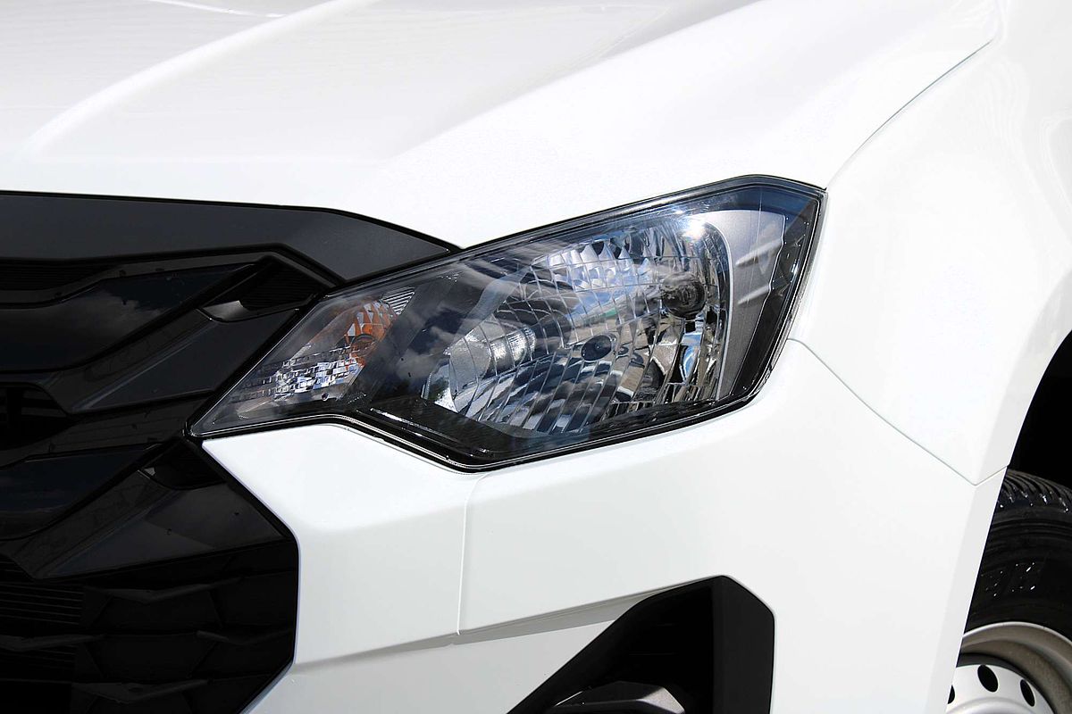 2025 Isuzu D-MAX SX High Ride Rear Wheel Drive