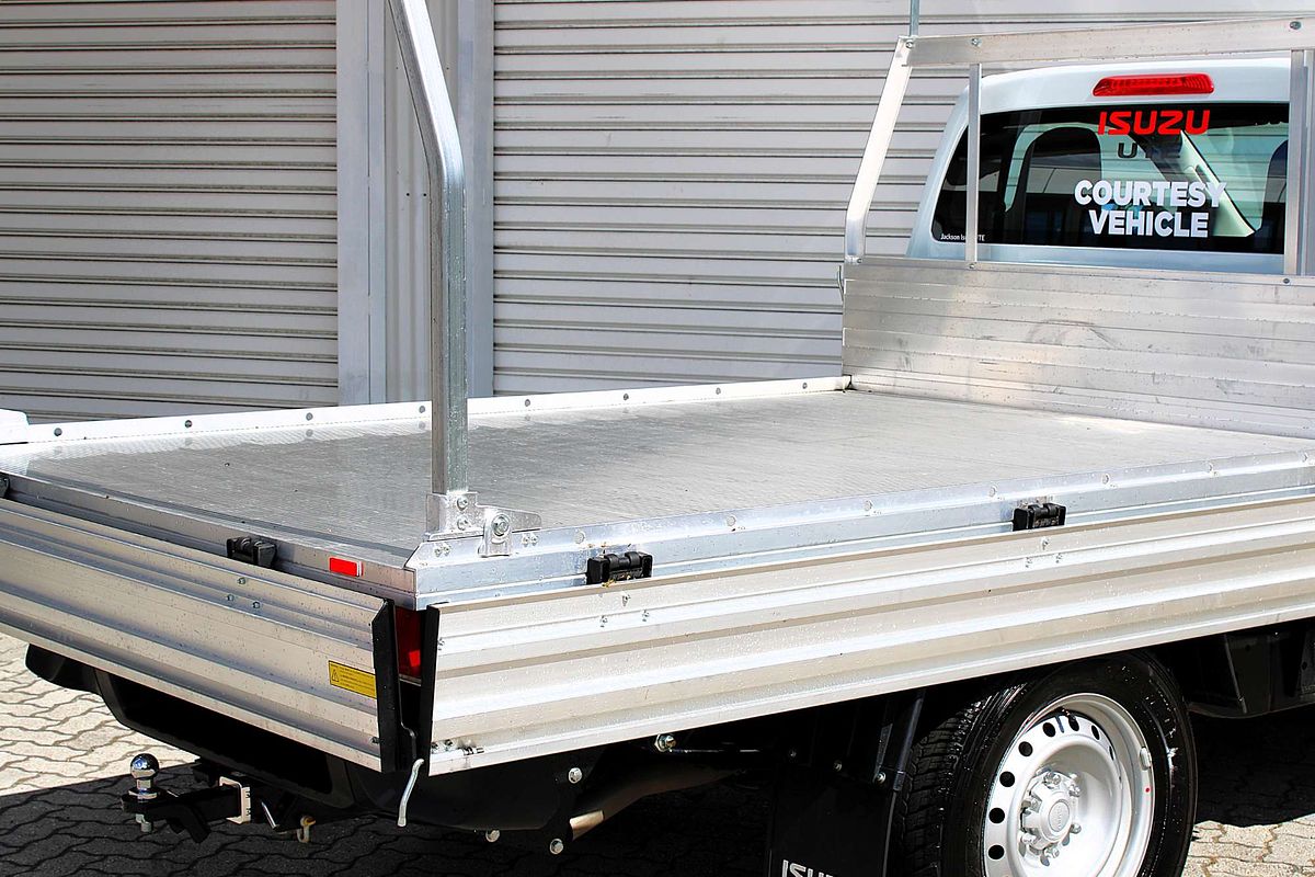 2025 Isuzu D-MAX SX High Ride Rear Wheel Drive