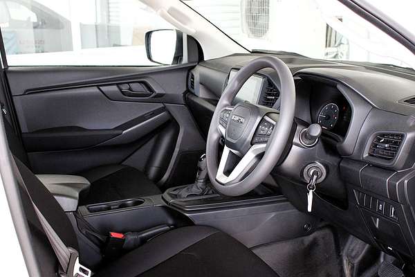 2025 Isuzu D-MAX SX High Ride Rear Wheel Drive