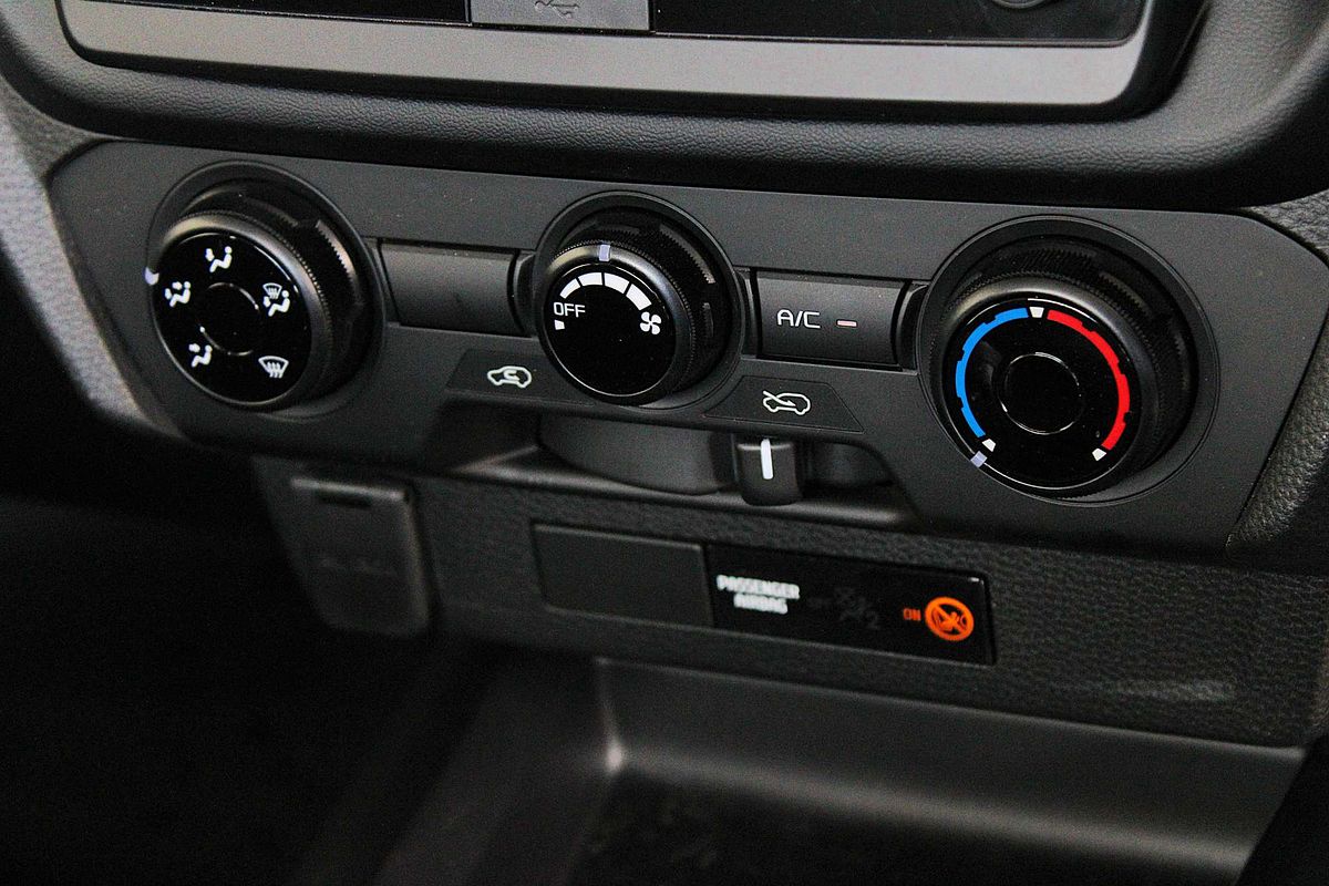 2025 Isuzu D-MAX SX High Ride Rear Wheel Drive