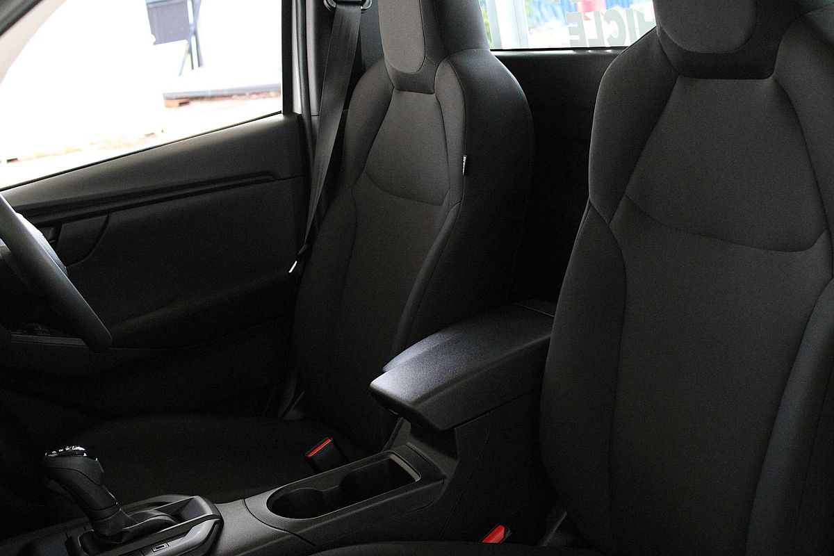 2025 Isuzu D-MAX SX High Ride Rear Wheel Drive