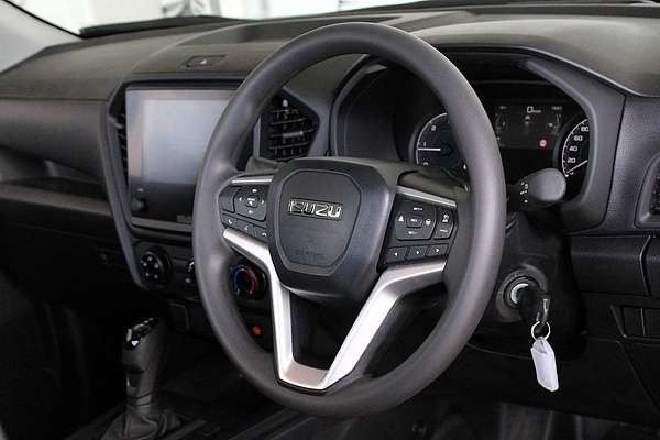 2025 Isuzu D-MAX SX High Ride Rear Wheel Drive