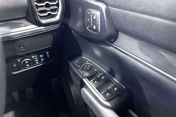 2025 Ford Everest Sport 2.0L