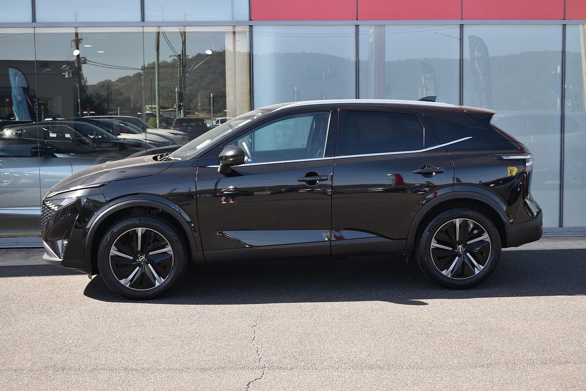 2025 Nissan QASHQAI Ti J12