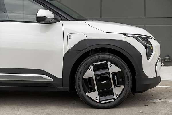 2025 Kia EV3 Earth Long Range SV