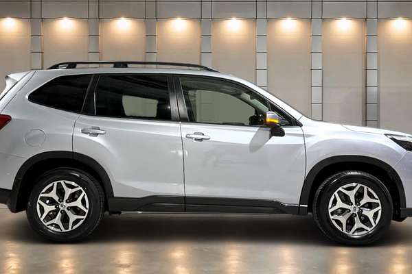 2023 Subaru Forester 2.5i S5