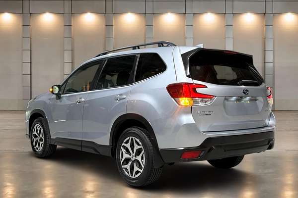 2023 Subaru Forester 2.5i S5
