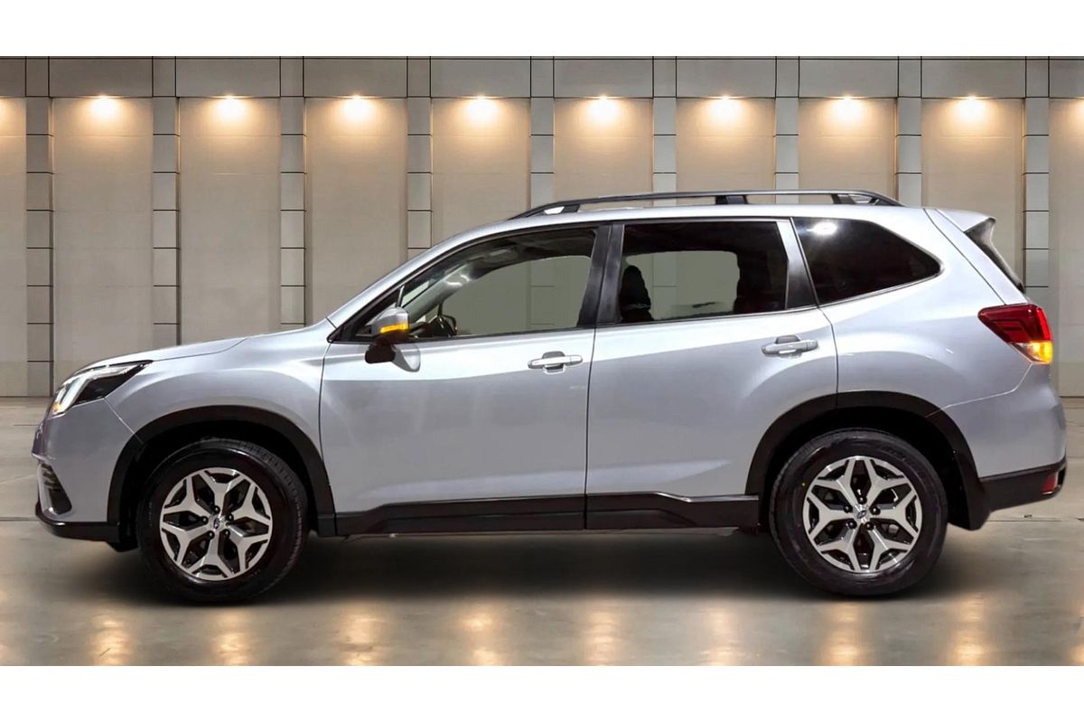 2023 Subaru Forester 2.5i S5