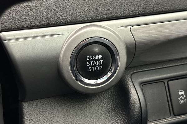 2015 Toyota Camry Atara S ASV50R