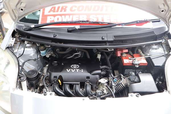 2008 Toyota Yaris YR NCP90R