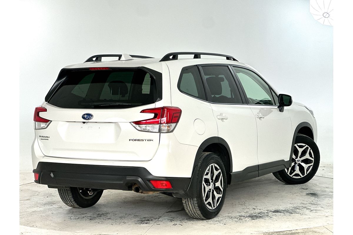 2023 Subaru Forester 2.5i S5