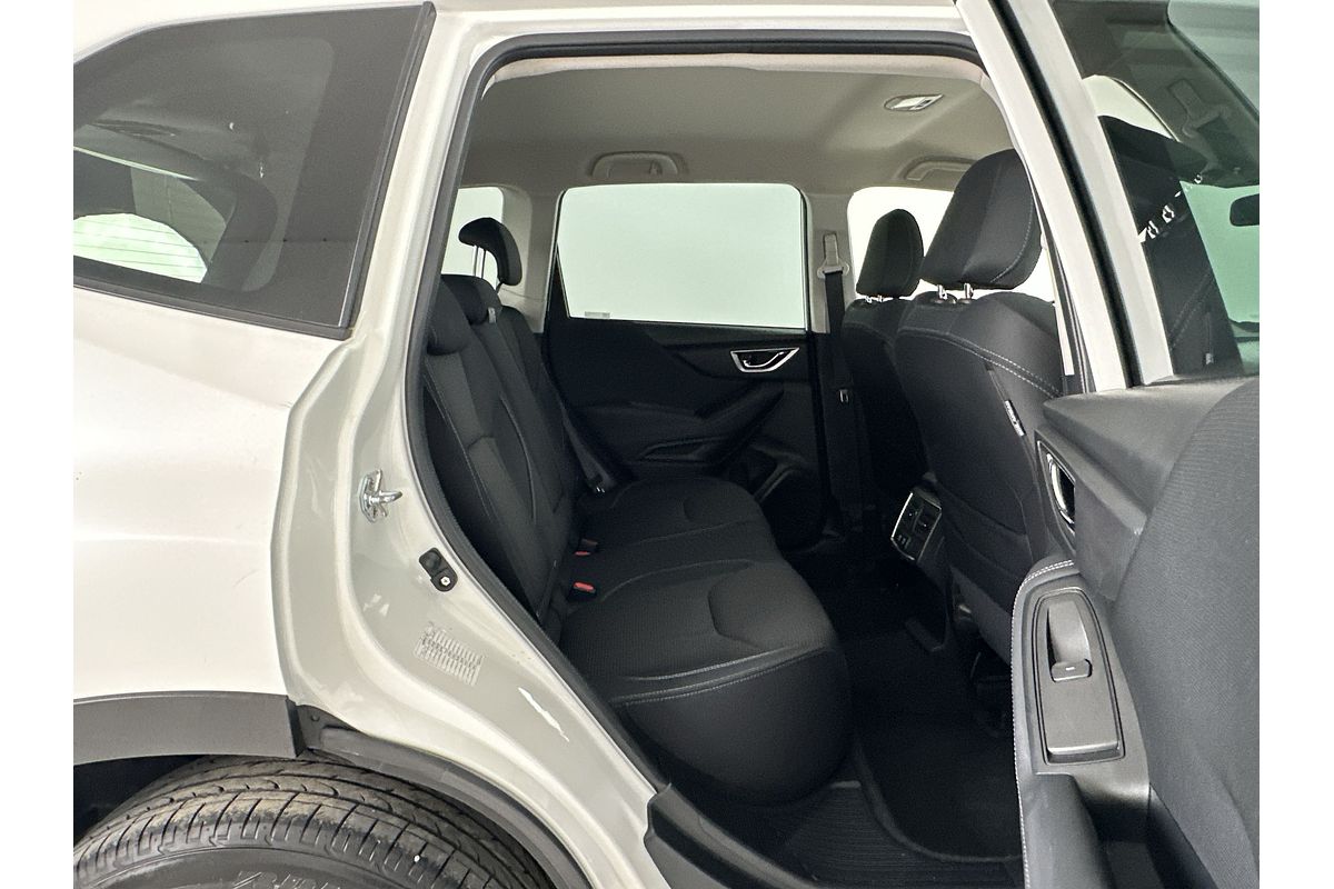 2023 Subaru Forester 2.5i S5