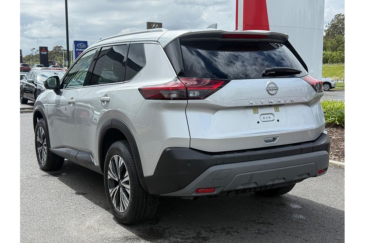2025 Nissan X-TRAIL ST-L T33