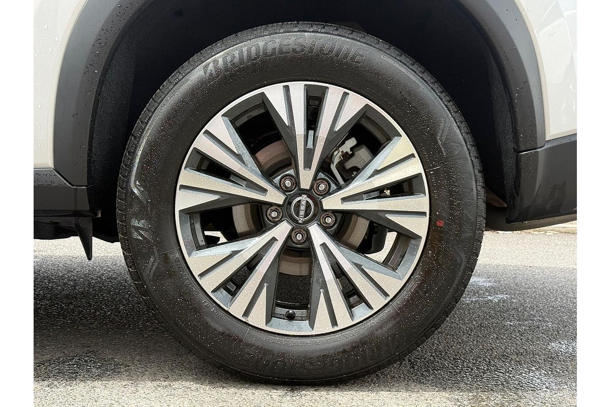 2025 Nissan X-TRAIL ST-L T33