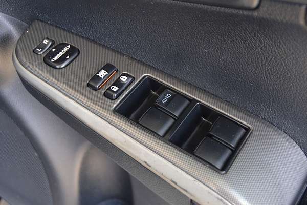 2013 Toyota Camry Atara S ASV50R