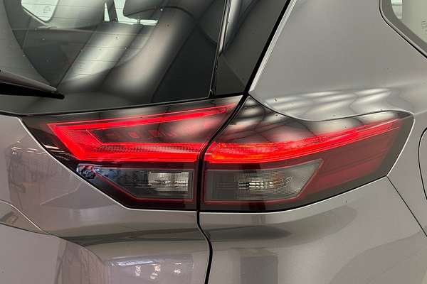 2024 Nissan X-TRAIL ST T33