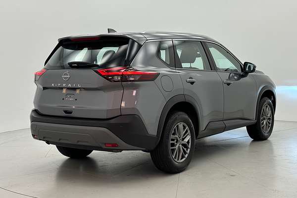 2024 Nissan X-TRAIL ST T33