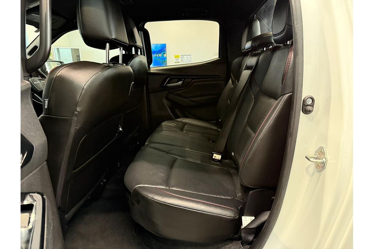 2022 Isuzu D-MAX X-TERRAIN 4X4