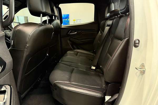 2022 Isuzu D-MAX X-TERRAIN 4X4