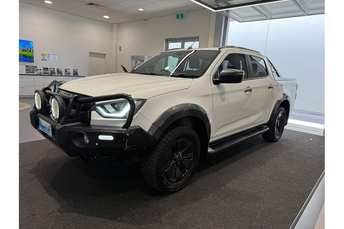 2022 Isuzu D-MAX X-TERRAIN 4X4
