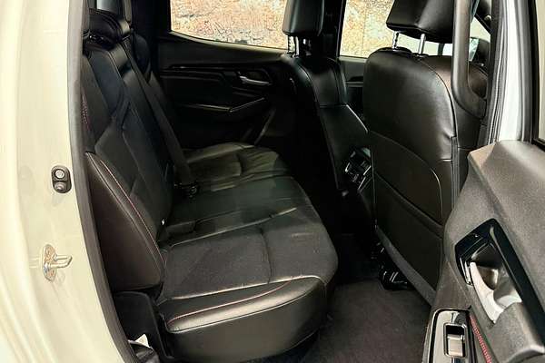 2022 Isuzu D-MAX X-TERRAIN 4X4