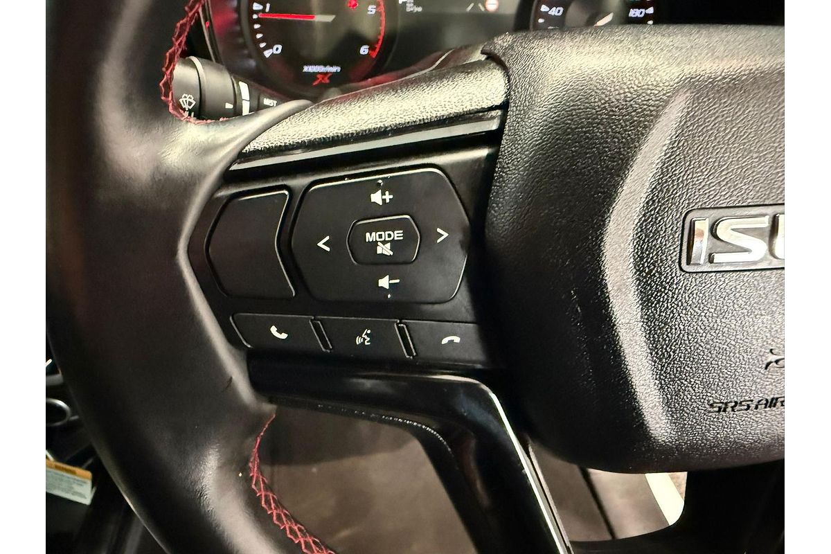 2022 Isuzu D-MAX X-TERRAIN 4X4