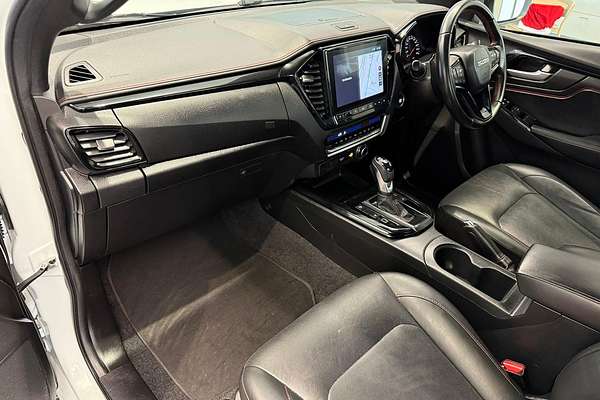 2022 Isuzu D-MAX X-TERRAIN 4X4