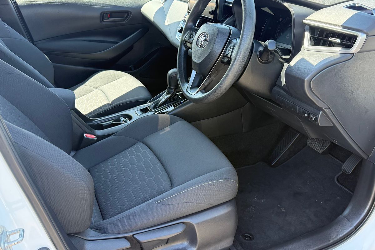 2024 Toyota Corolla Ascent Sport Hybrid ZWE219R