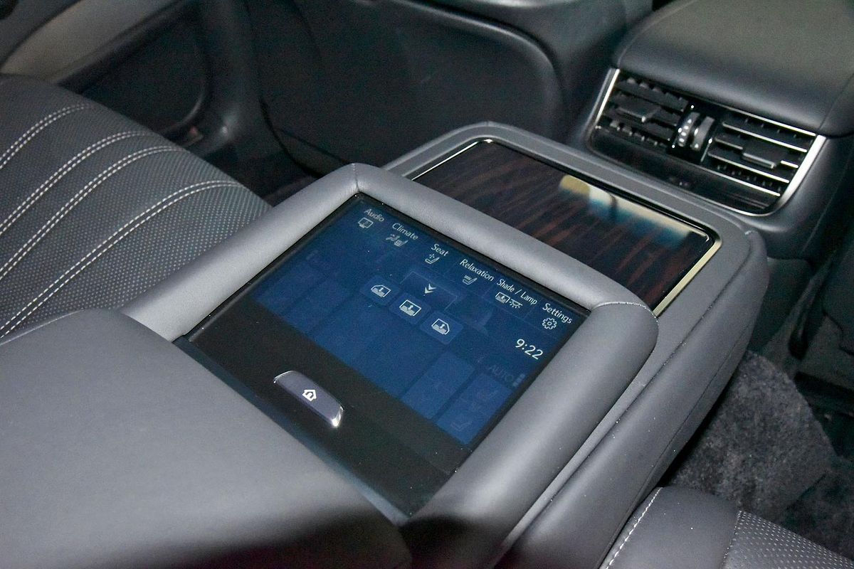 2020 Lexus LS LS500h Sports Luxury GVF50R