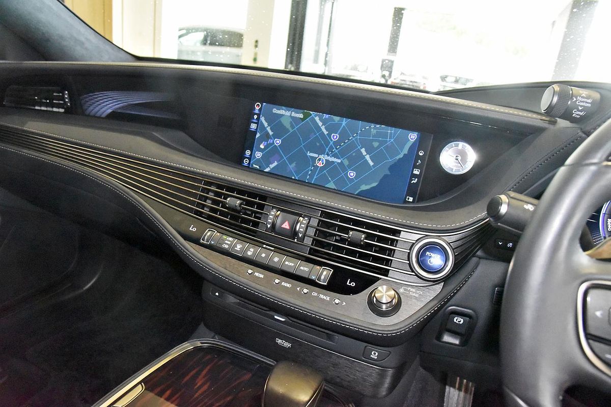 2020 Lexus LS LS500h Sports Luxury GVF50R