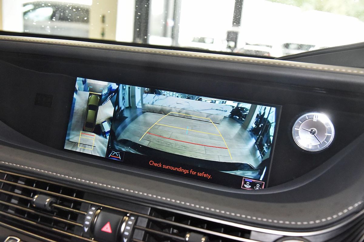 2020 Lexus LS LS500h Sports Luxury GVF50R