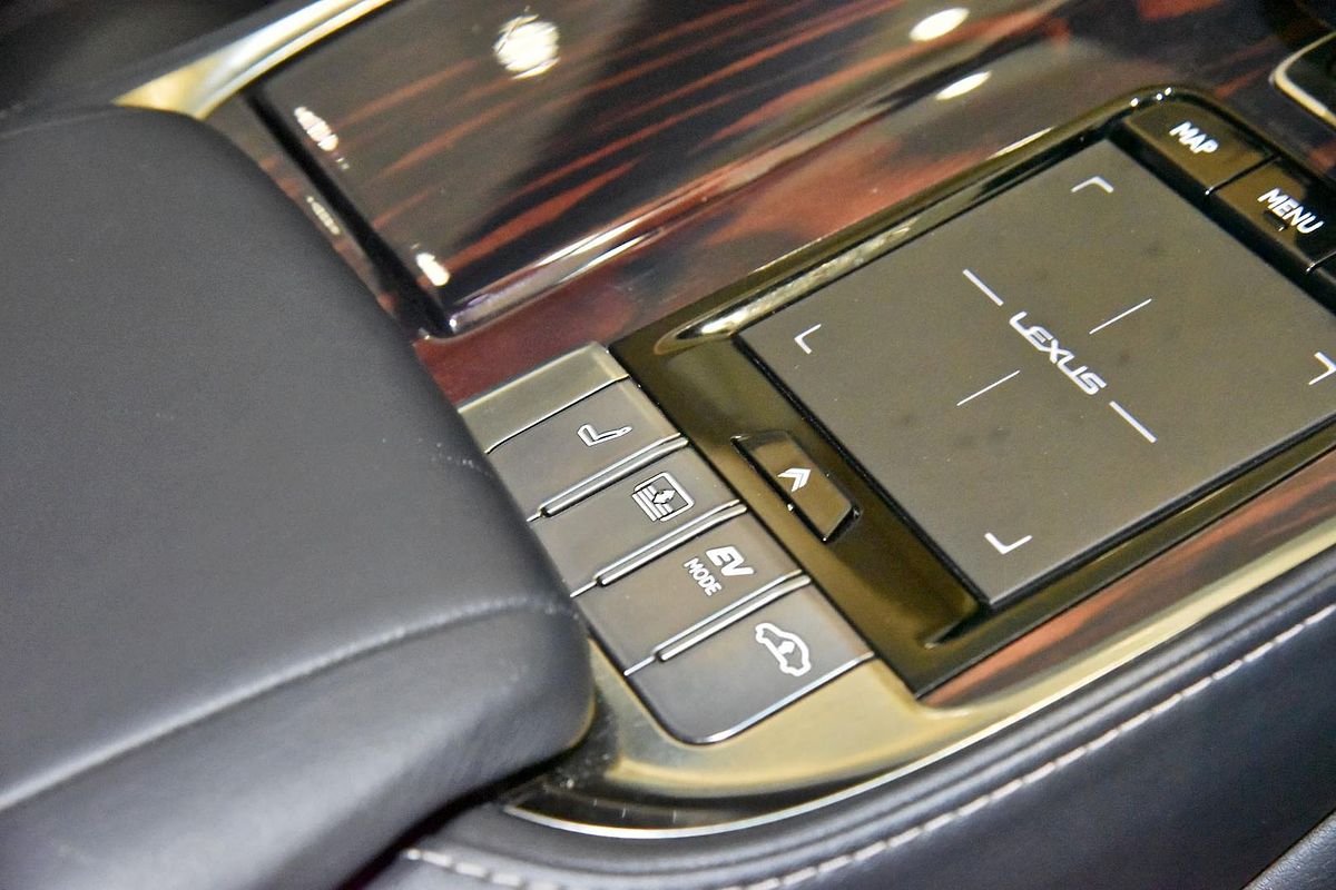 2020 Lexus LS LS500h Sports Luxury GVF50R