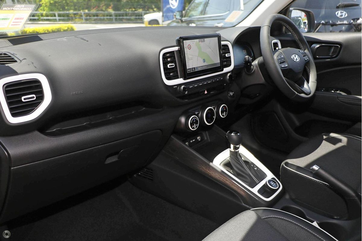 2025 Hyundai Venue Elite QX.V5