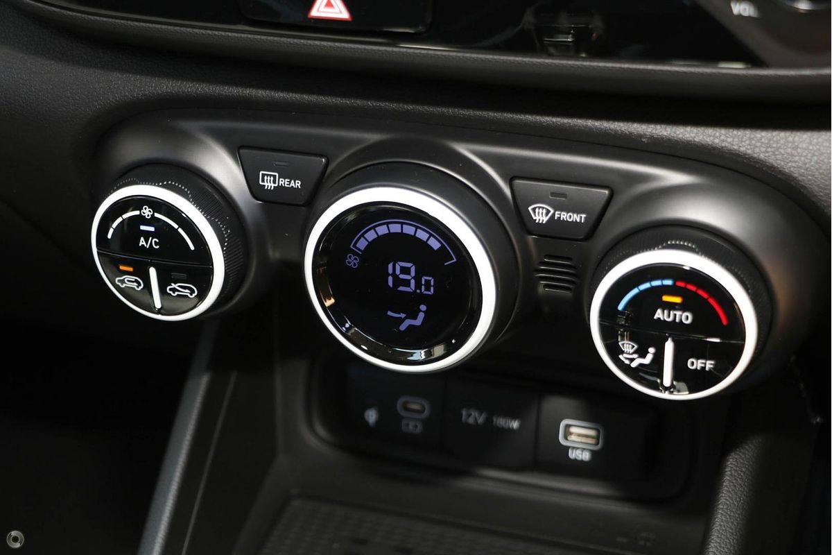 2025 Hyundai Venue Elite QX.V5