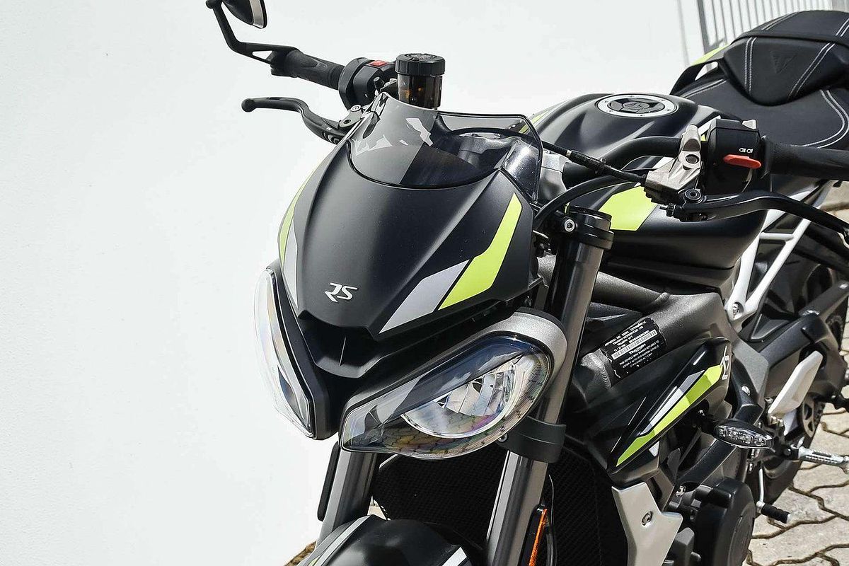 2020 Triumph STREET TRIPLE