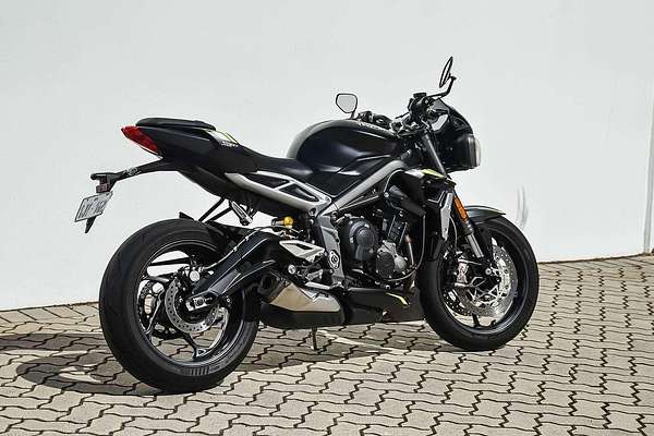2020 Triumph STREET TRIPLE