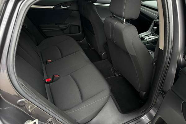 2016 Honda Civic VTi-L 10th Gen